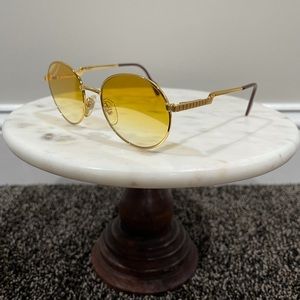 Hilton Vintage Orange Gradient / Gold / Round Sunglasses